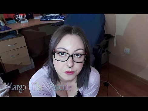 ❤️ Seksi dekle z očali globoko sesa dildo pred kamero ❤️ Šukanje na sl.videolucrativo.top ☑