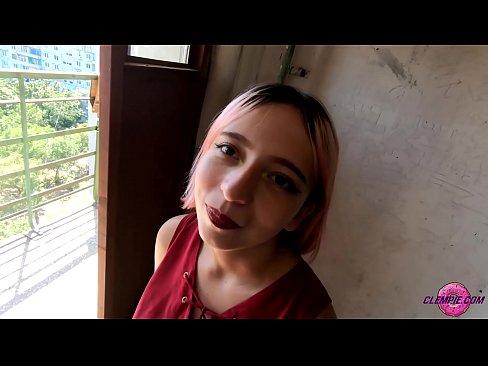 ❤️ Študentka čutno sesa neznanca v zaledju - sperma na njegovem obrazu ❤️ Šukanje na sl.videolucrativo.top ☑